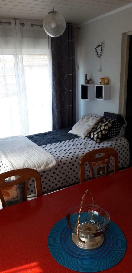 Cosy Logement A La Campagne Marthille Kültér fotó